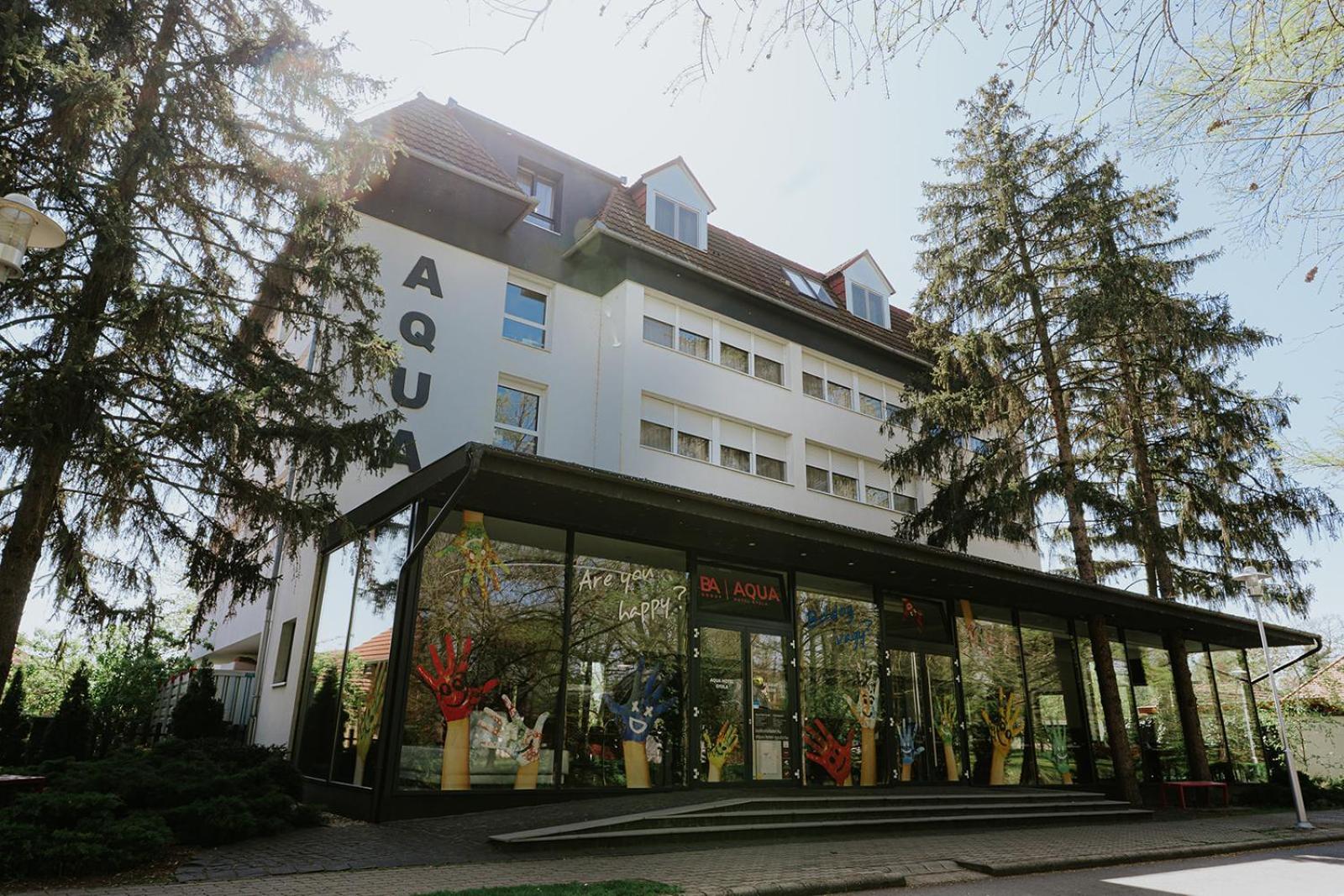 Aqua Hotel Gyula Eksteriør bilde