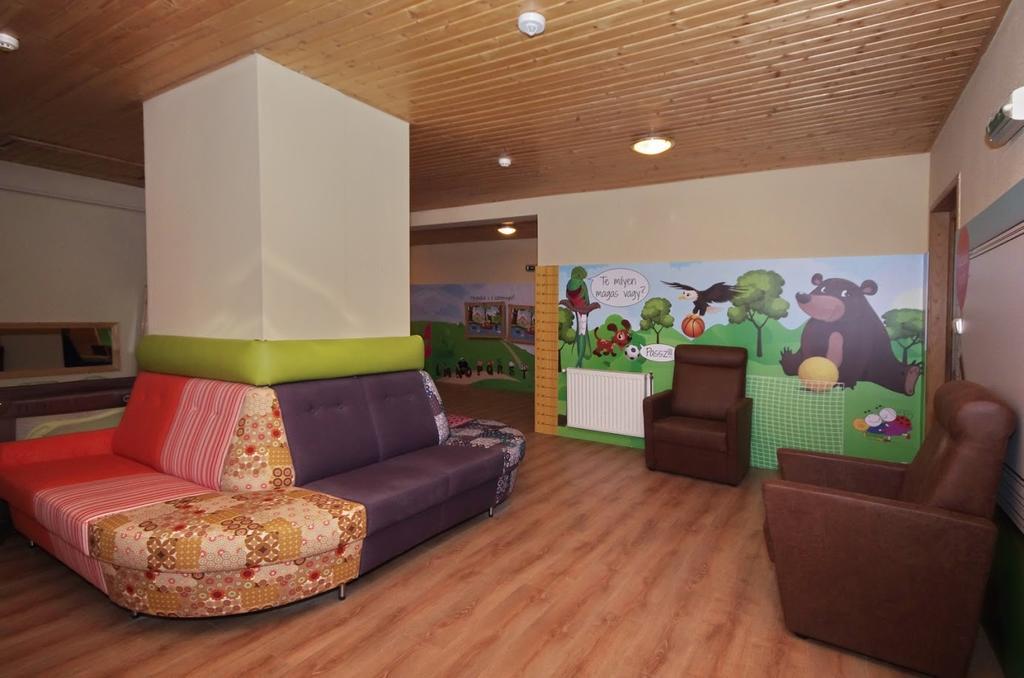 Aqua Hotel Gyula Eksteriør bilde